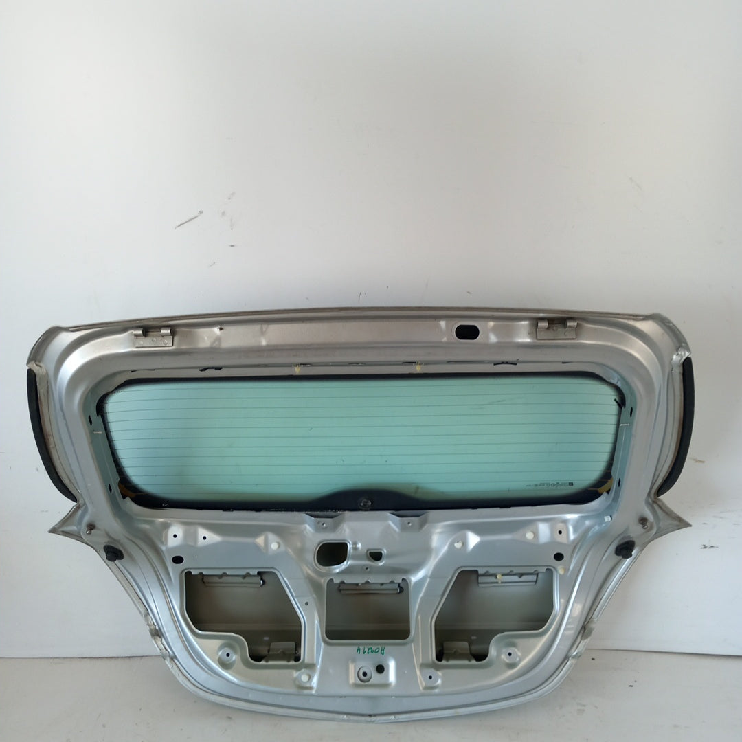Капак багажник Z157 Star Silver Opel Astra H 3 врати хечбек