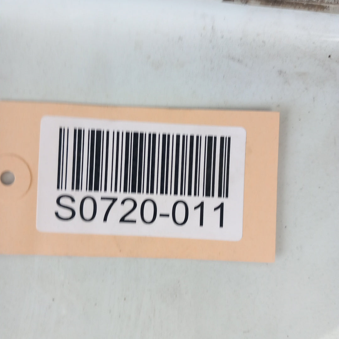 Задна броня дефектна бяла Z474 бяло Defekt! Opel Corsa D 3 врати