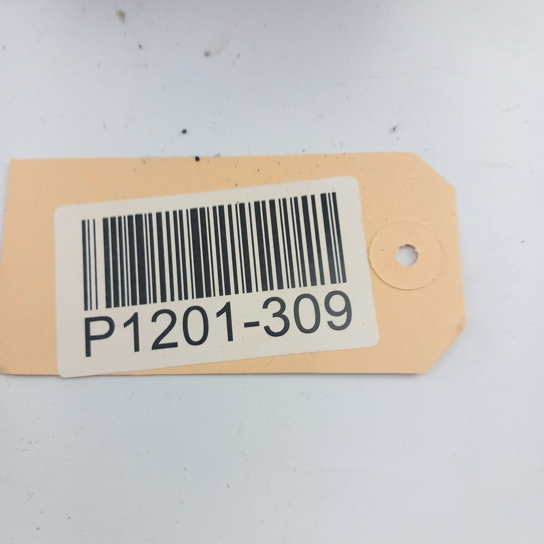 Кутия централна средна конзола Аксесоар контакт AUX Opel Zafira C Tourer