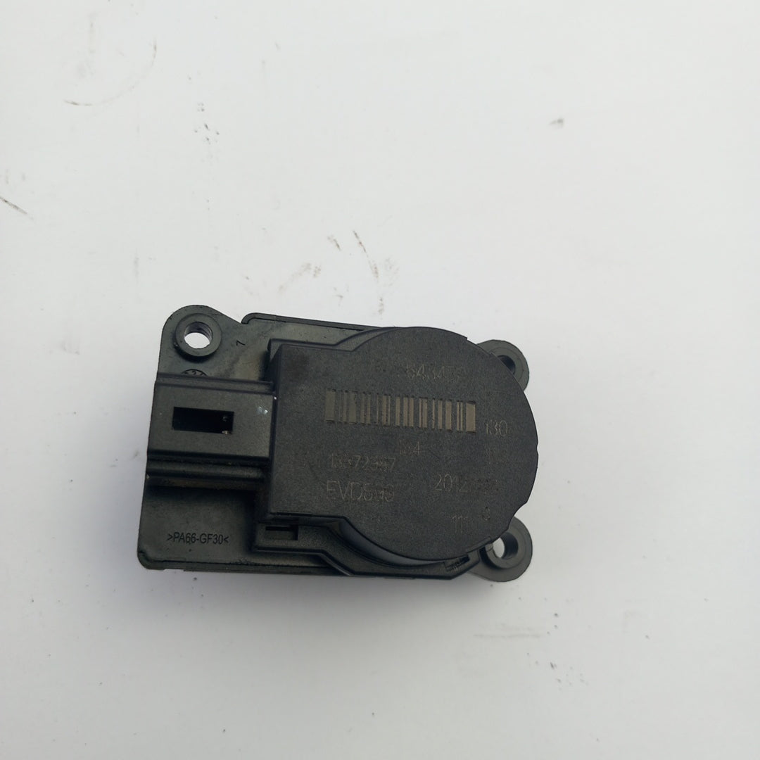 Моторче клапи климатик/парно 13372987 Opel Meriva B