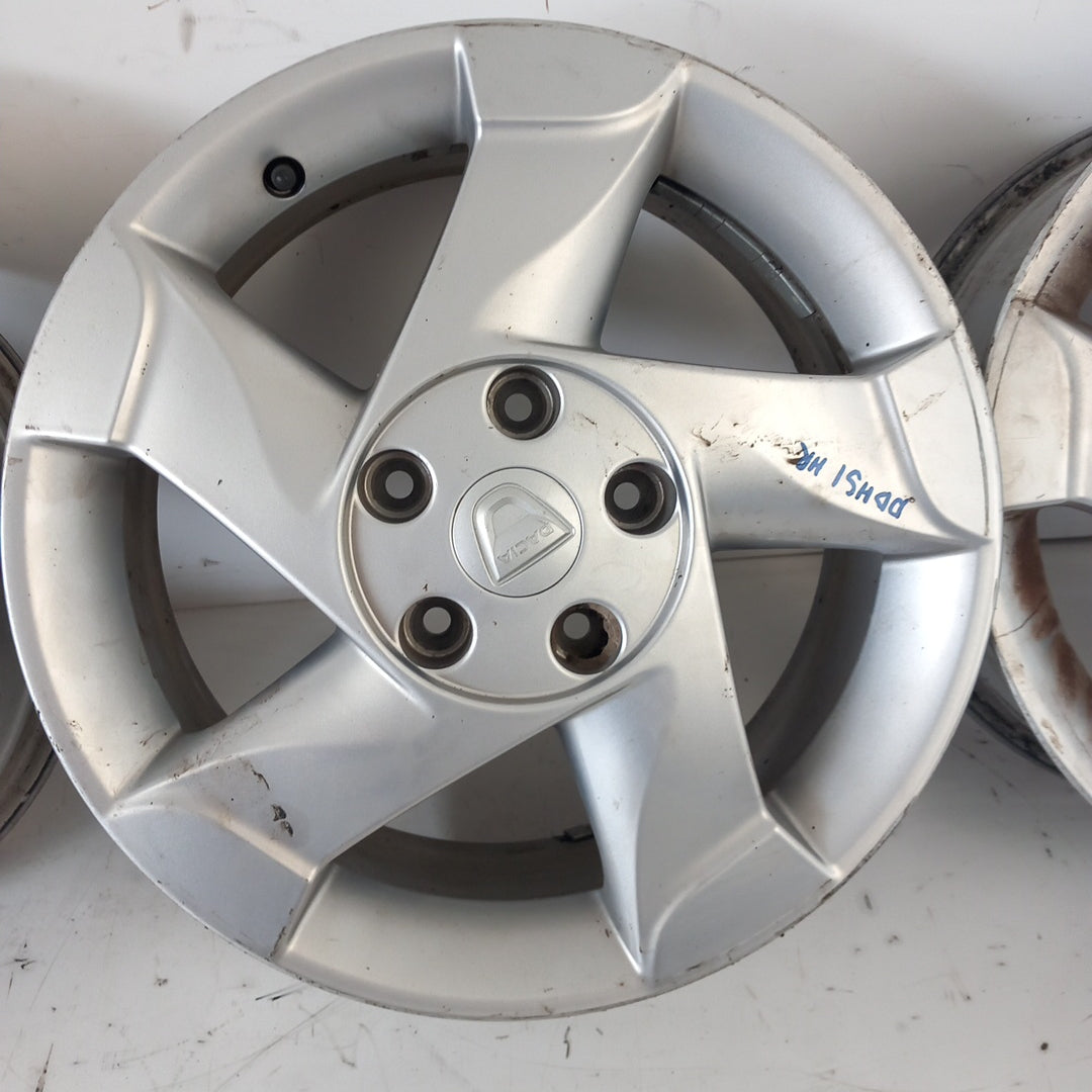 Комплект 16" цола алуминиеви джанти 6.5Jx16 5x114.3 Dacia Duster I HS