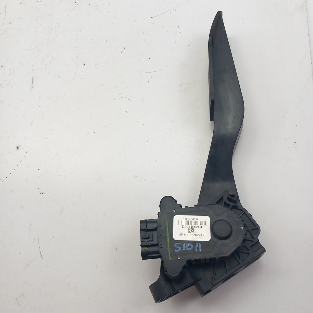 Педал газ Opel Meriva B
