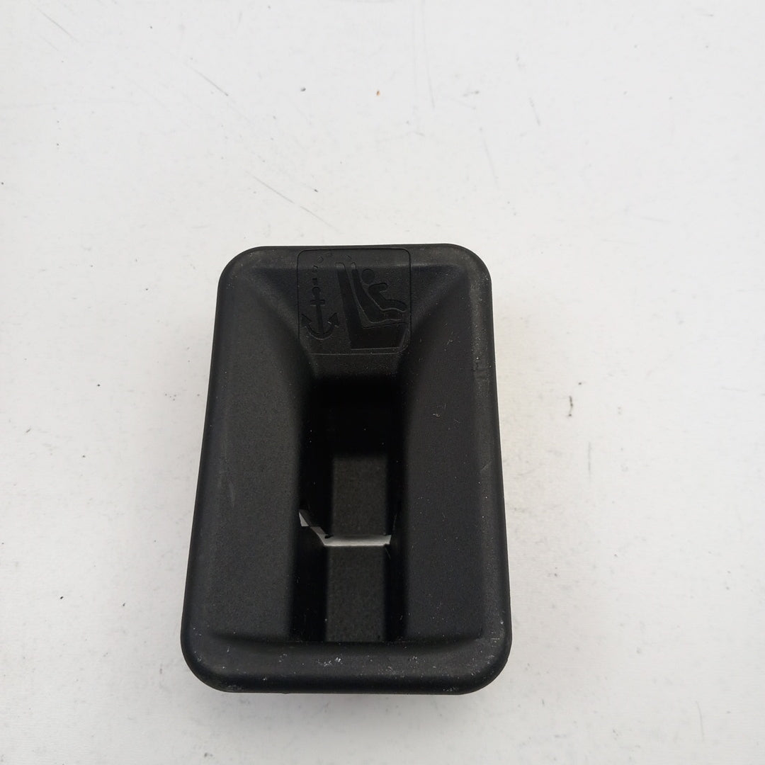 Капачка isofix задна седалка Opel Insignia A