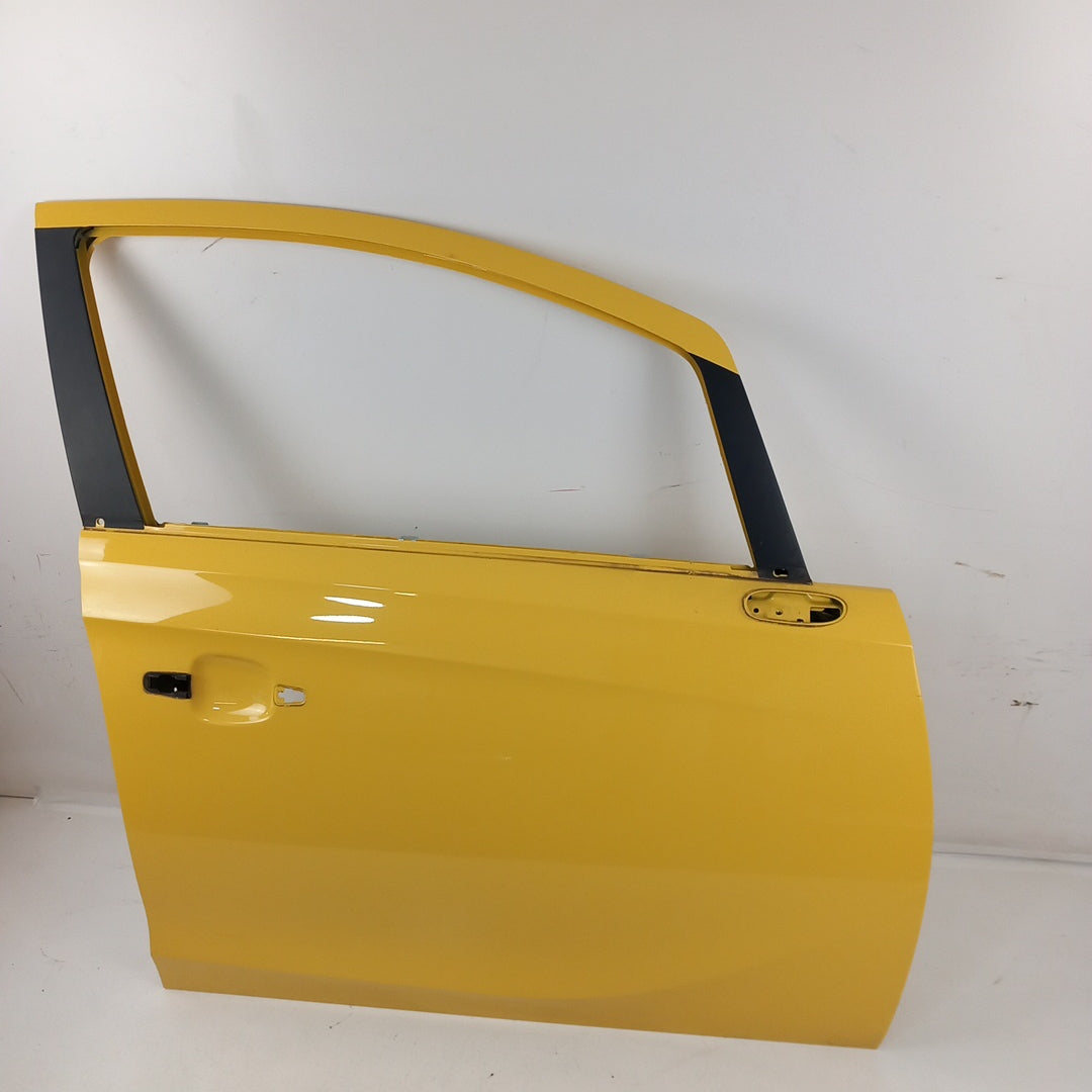 Врата предна дясна Z40Q Sunny Yellow Opel Corsa E 5 врати
