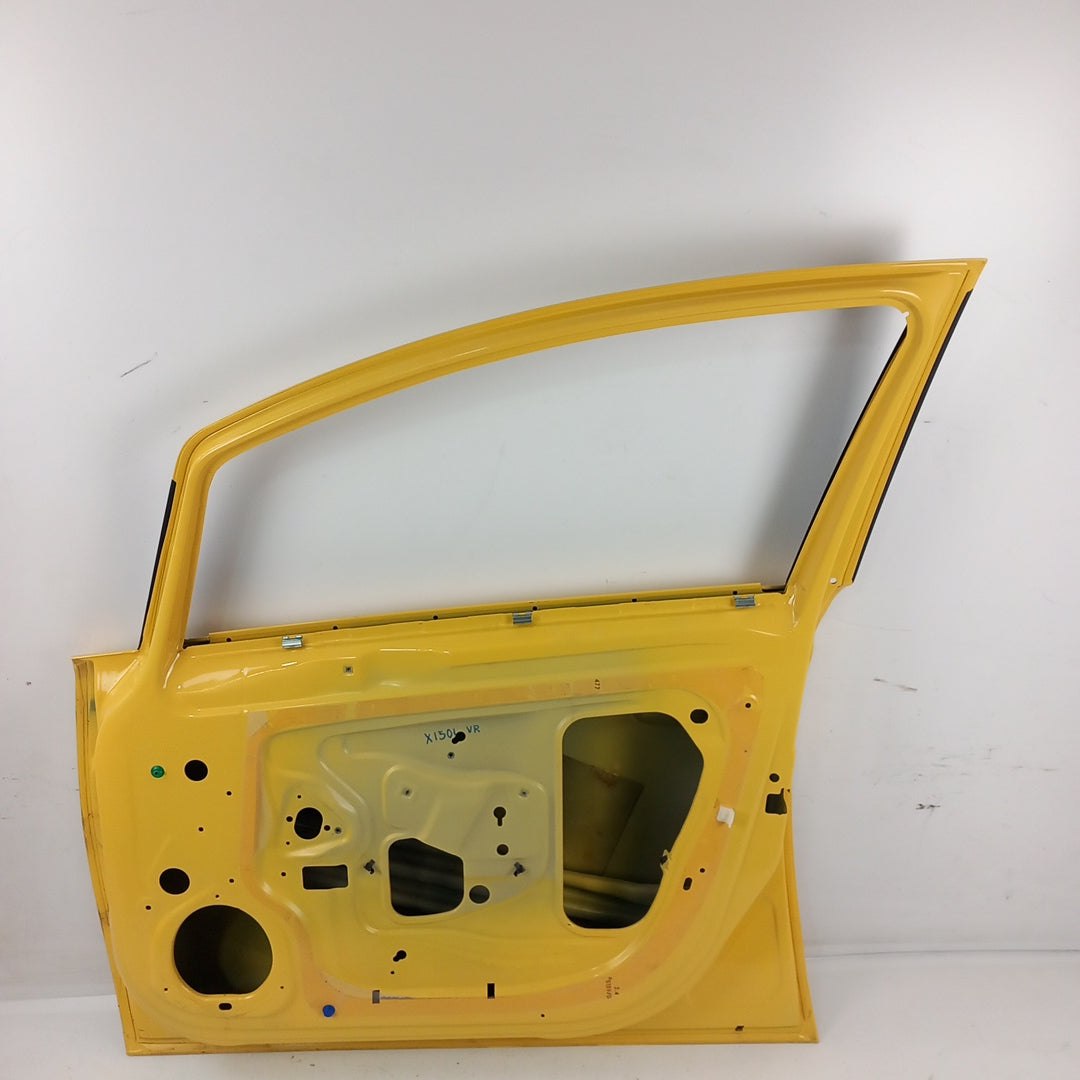 Врата предна дясна Z40Q Sunny Yellow Opel Corsa E 5 врати