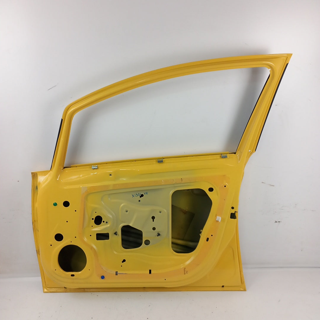 Врата предна дясна Z40Q Sunny Yellow Opel Corsa E 5 врати