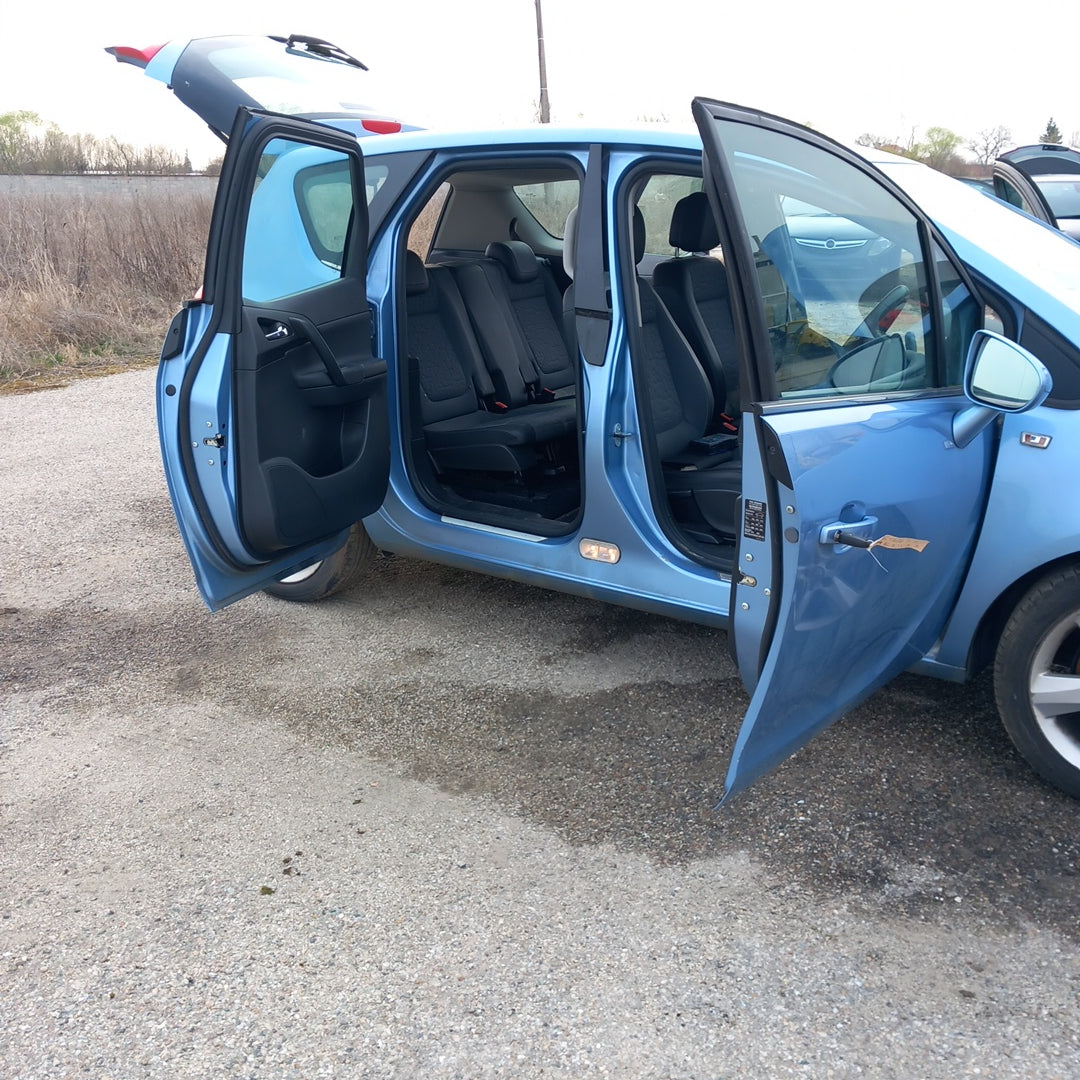 Opel Meriva B 1,4 B14XER Blue Facelift 2014 снимки / S1012