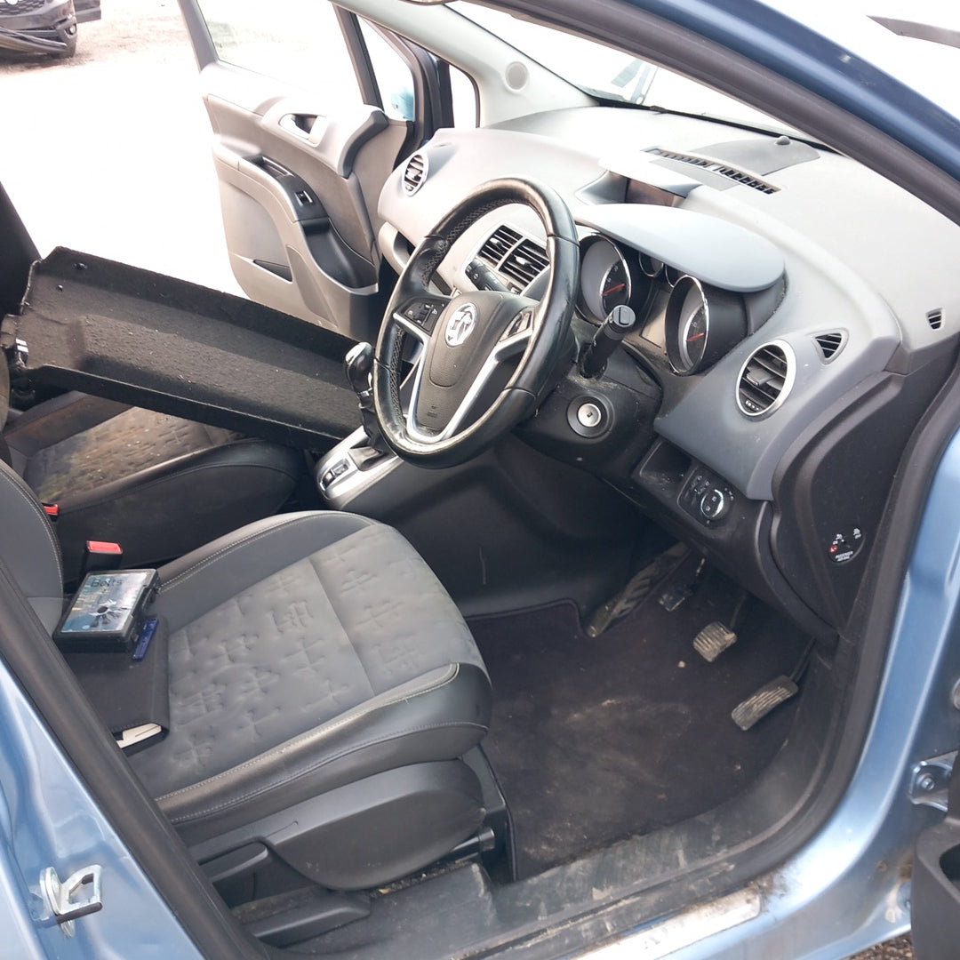 Opel Meriva B 1,4 B14XER Blue Facelift 2014 снимки / S1012