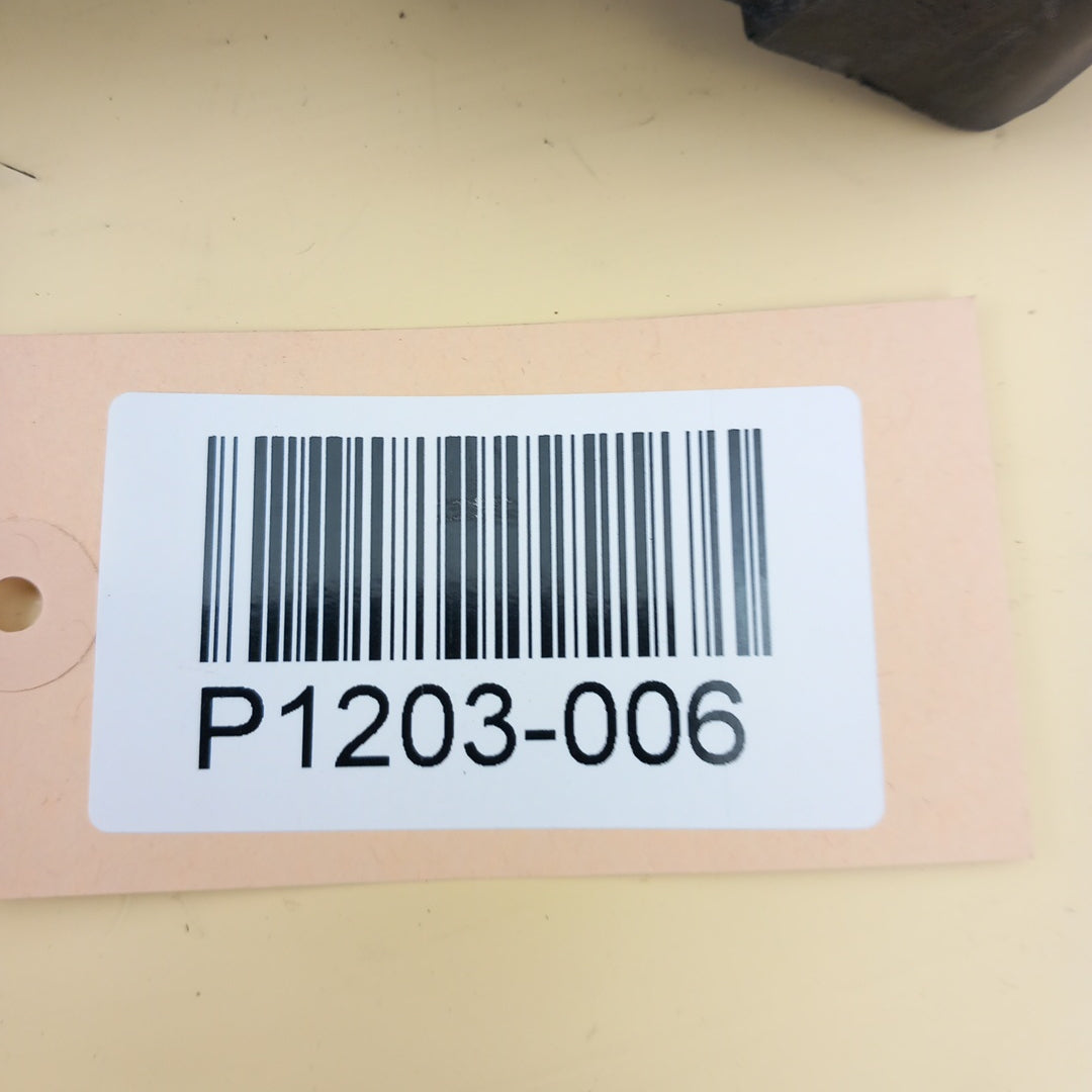 Решетка въздух отводняване предно стъкло дясно Opel Zafira C Tourer