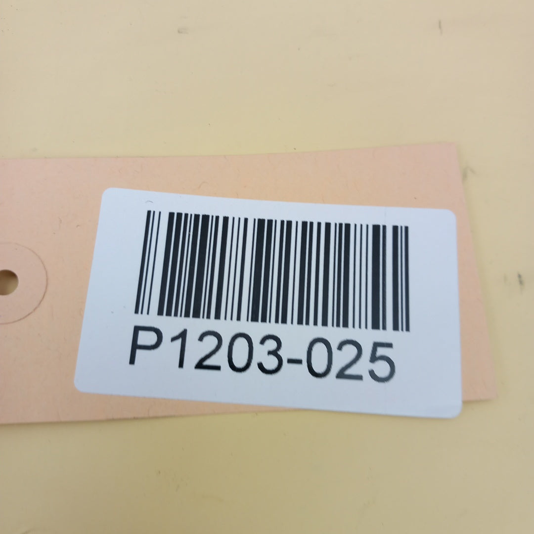 Пластмаса капак багажник горна лява Opel Zafira C Tourer