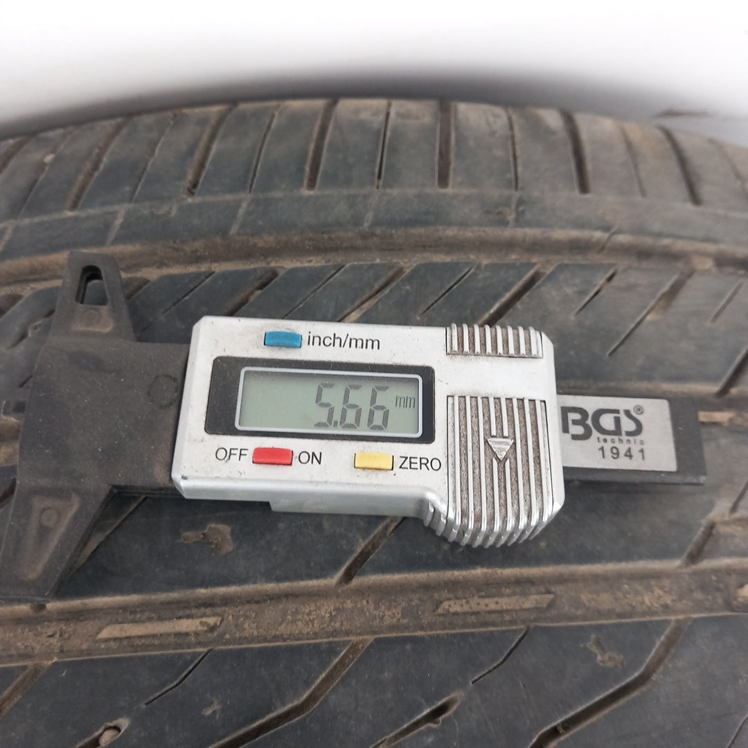 Комплект 17" цола 2 броя летни гуми 225/55ZR17 98W Landsail