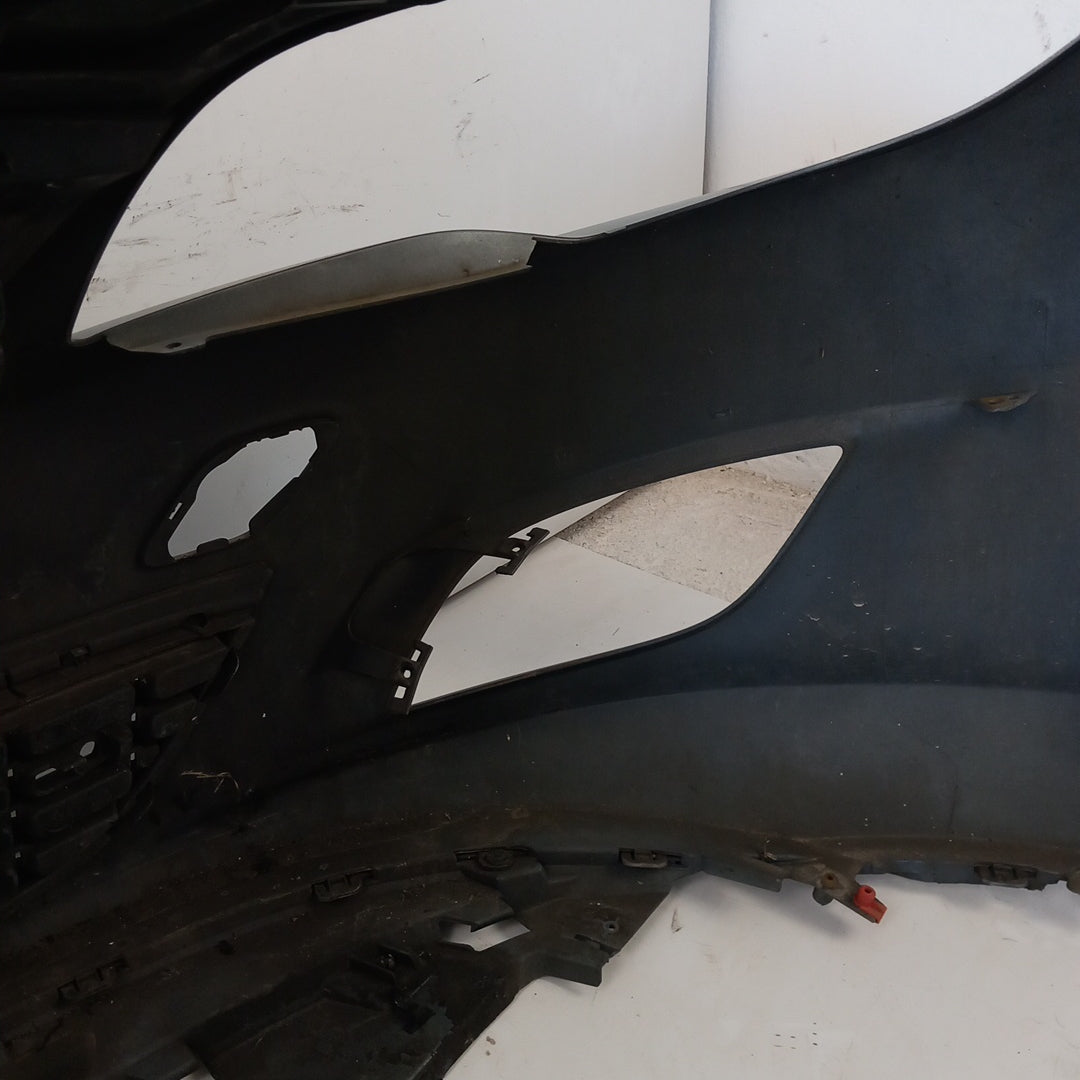 Броня предна дефект Opel Astra J 5-Türer