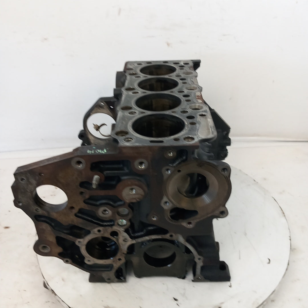 Блок двигател Opel Astra J 1,7 CDTI A17DTR