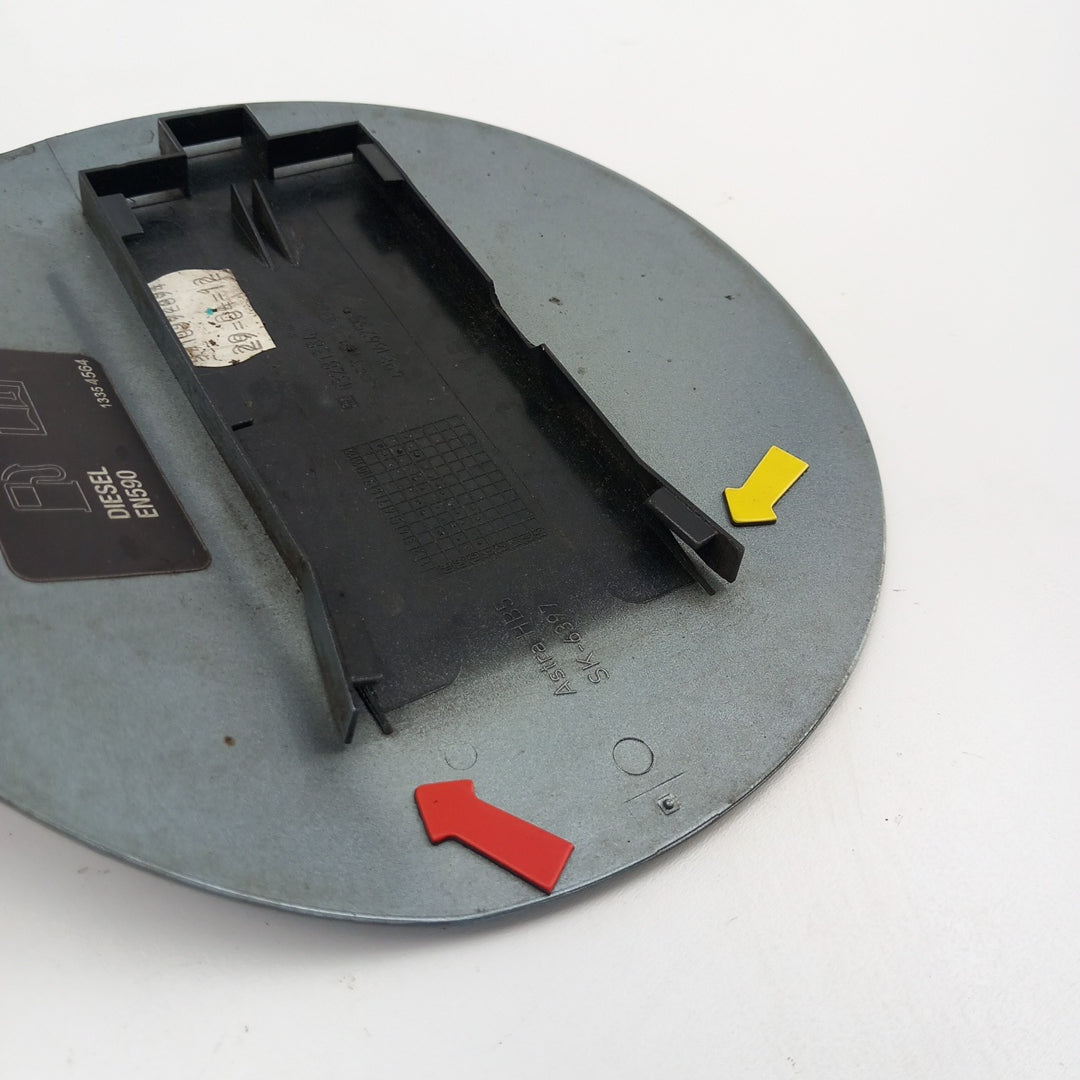 Капак резервоар гориво Z179 GEV Silbersee Opel Astra J 5-Türer