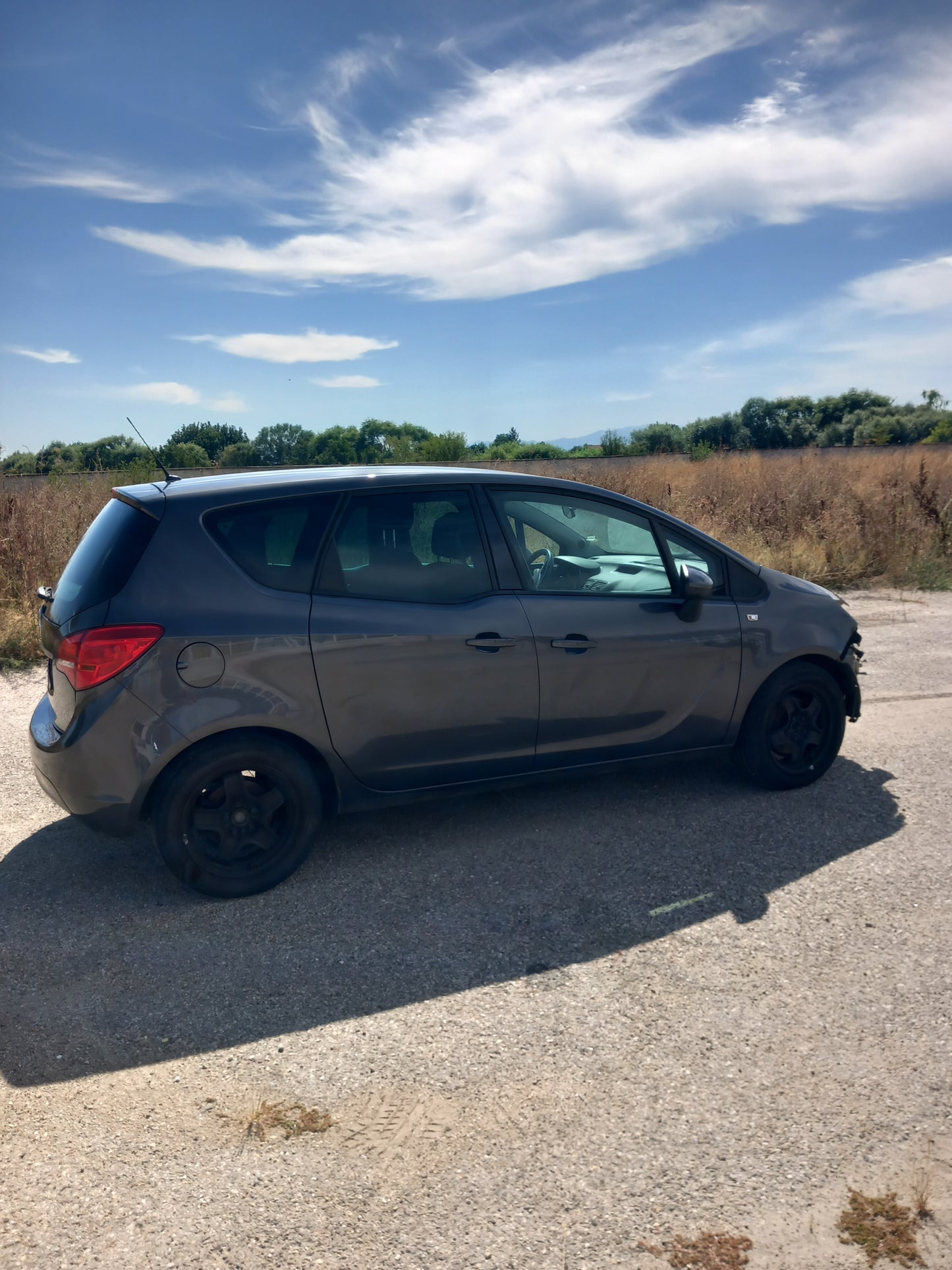 Opel Meriva B 1,4 Grey A14XER S1011-000 снимки