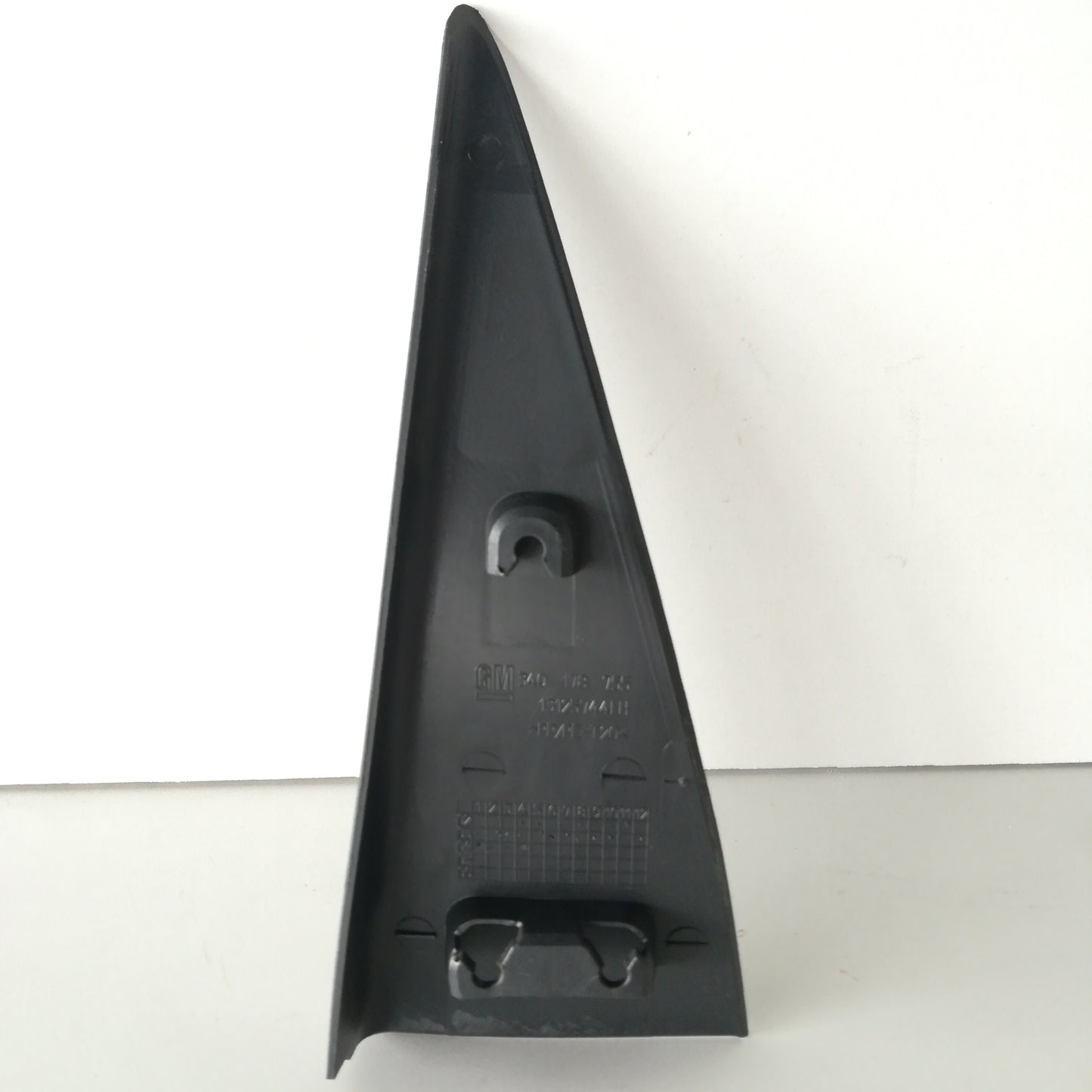 Пластмасов капак триъгълен отзад вътре ляво Meriva A