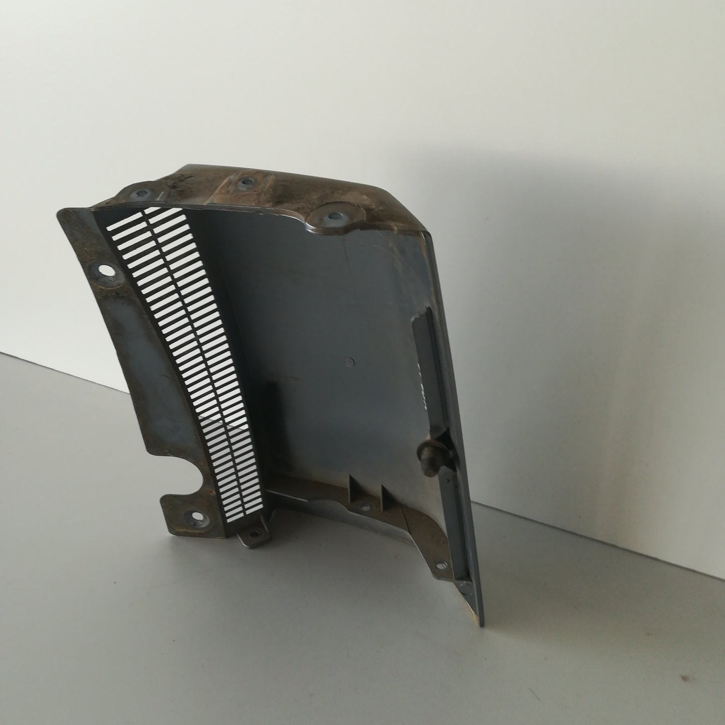 Abdeckung unter Bremse hinten links grau Z163 Opel Meriva A