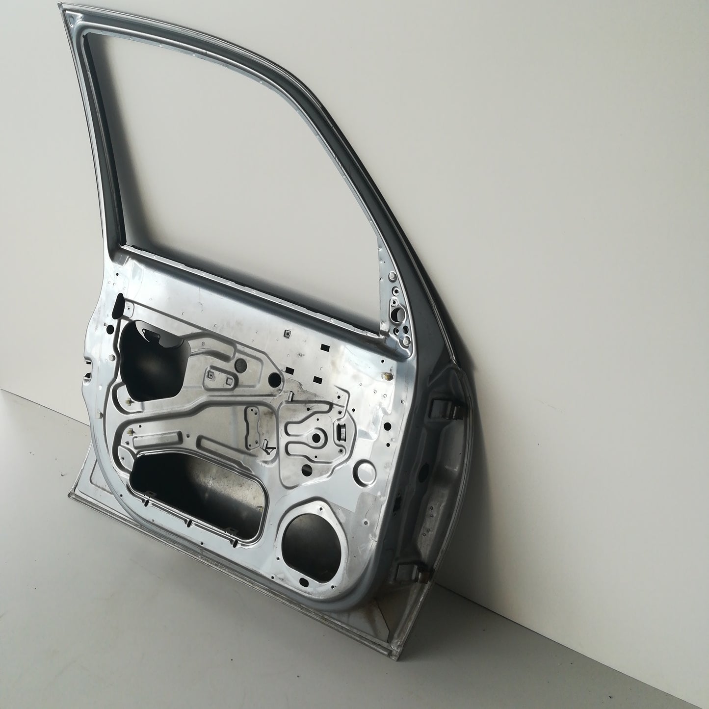 Tür vorne links graumetallic Z163 Opel Meriva A