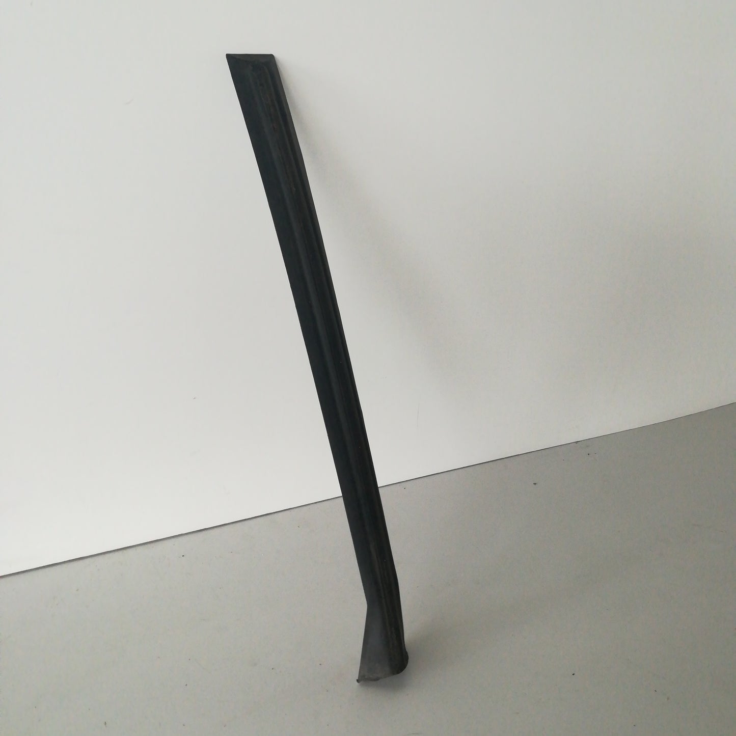 Уплътнение ляво външно между вратите Opel Meriva A