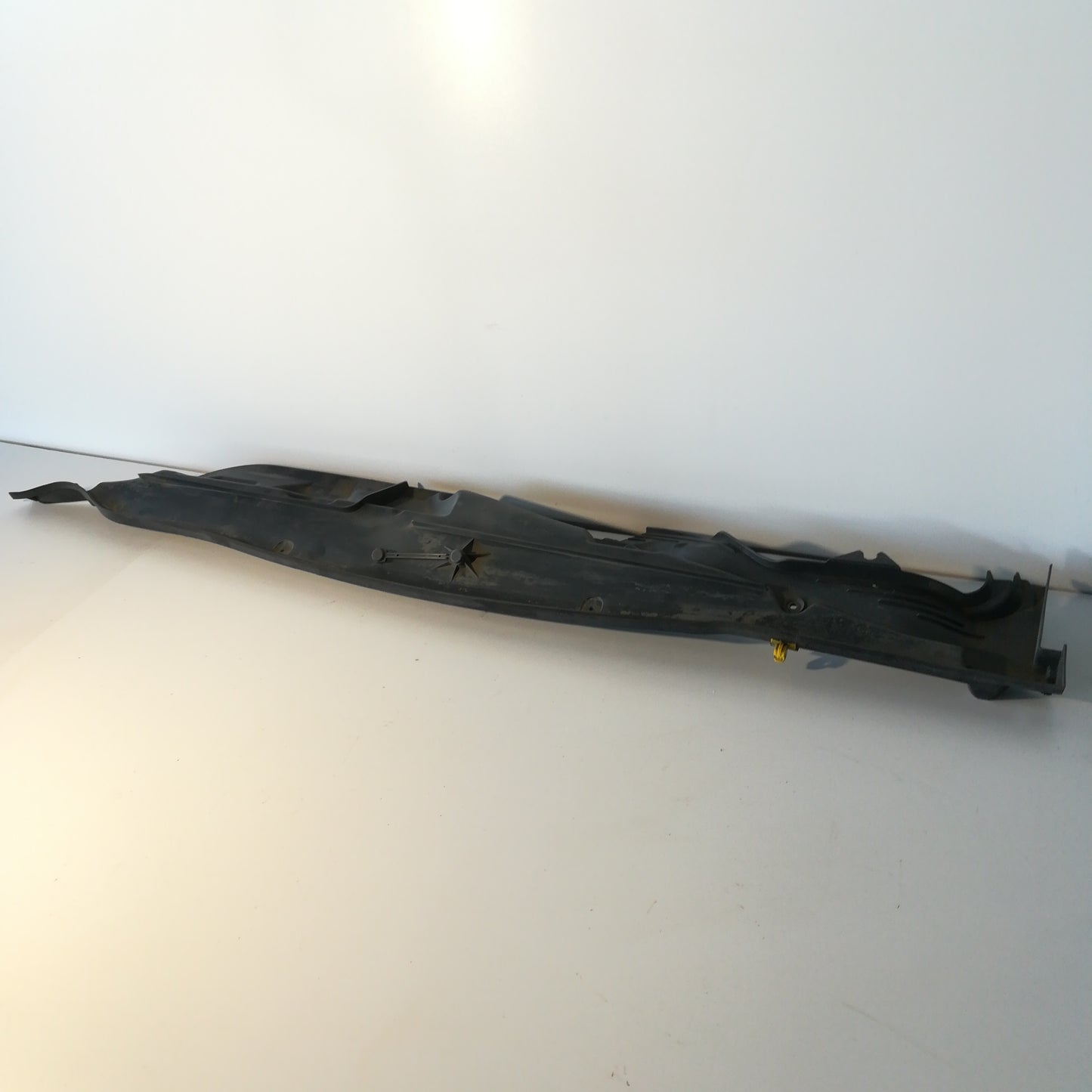 Trennwand Motorraum von oben Opel Corsa D abdecken