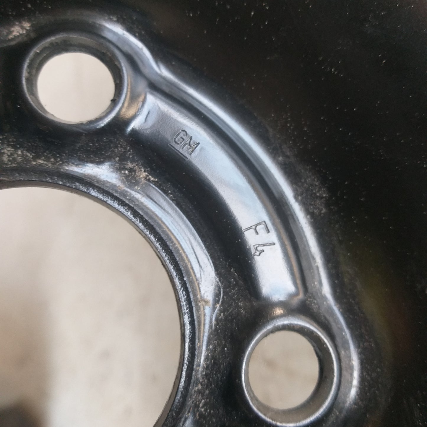 Стоманена джанта 15"цола 6Jx15H2 ET39 4x100 лятна гума Continental 185/65/R15 Opel Corsa D