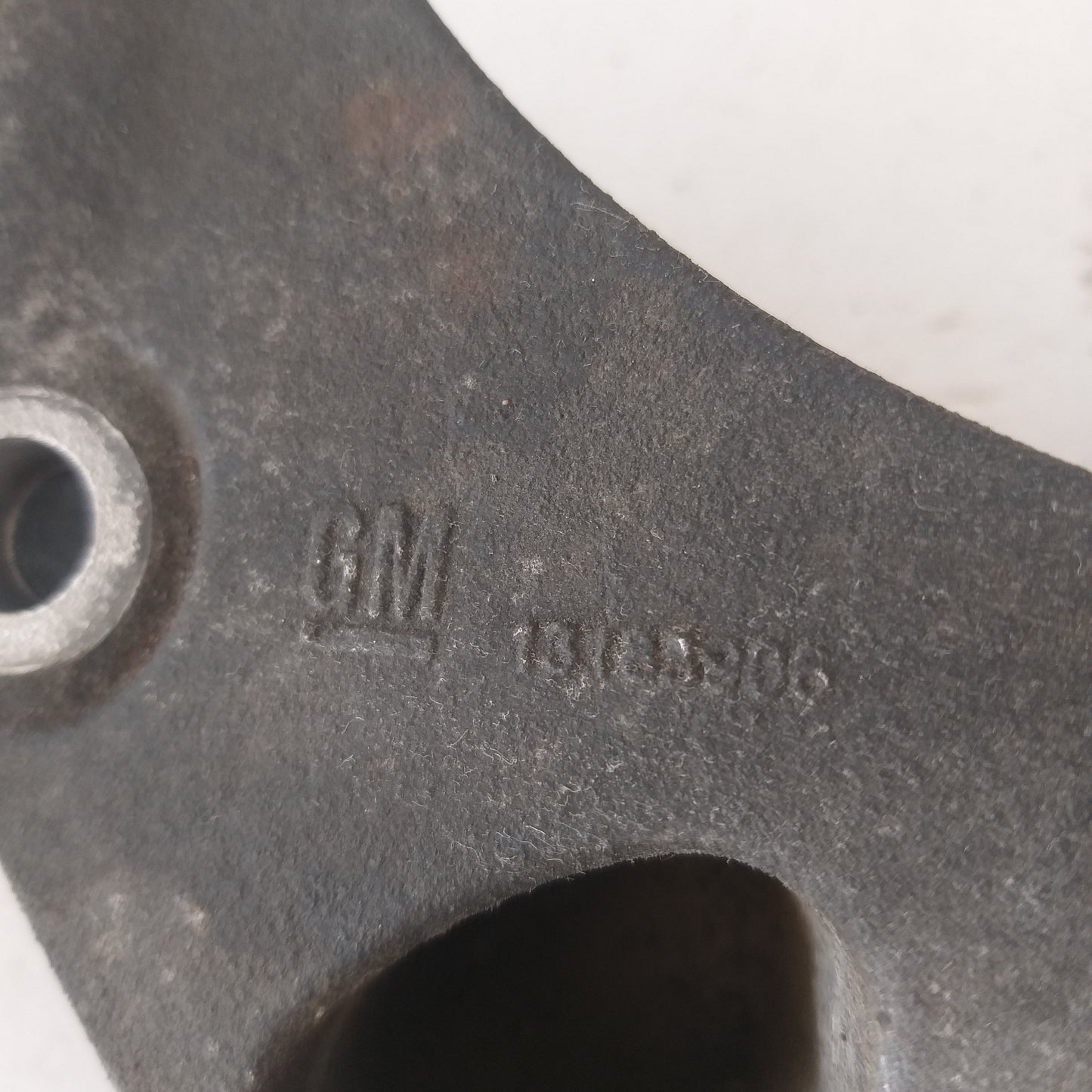 Стойка тампон двигател лява страна Z12XEP Opel Corsa D 1.2