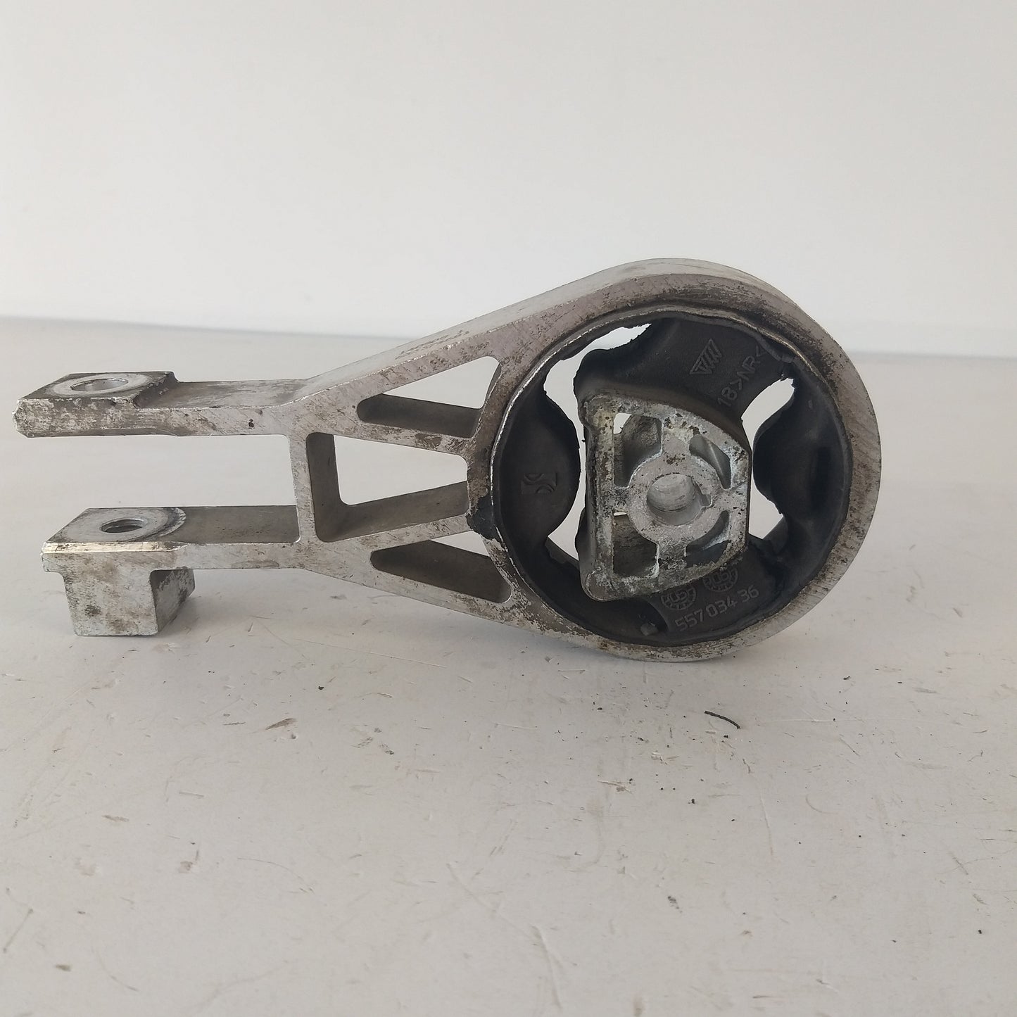 Тампон двигател купе Z12XEP Opel Corsa D 1.2