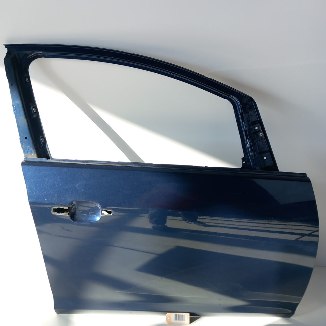 Врата предна дясна Z22A Ozean Blau Opel Astra J 5 врати
