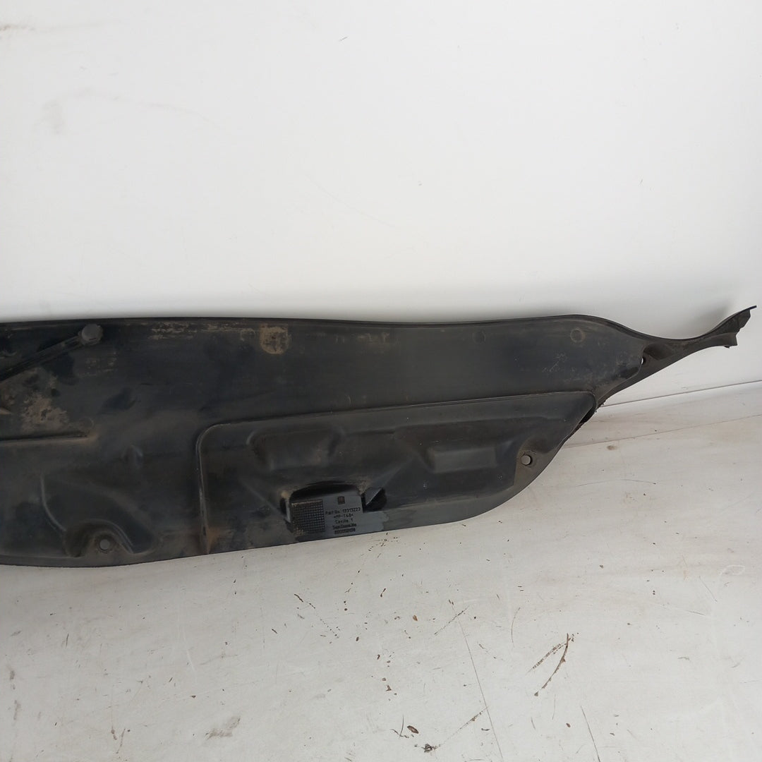 Trennwand Motorraum von oben Opel Corsa D abdecken