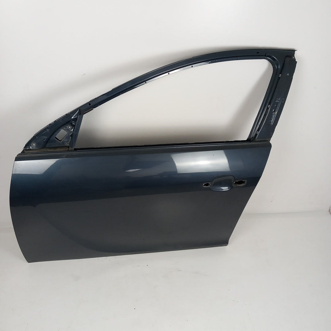 Предна лява врата Z168 Metro Blue Opel Insignia A