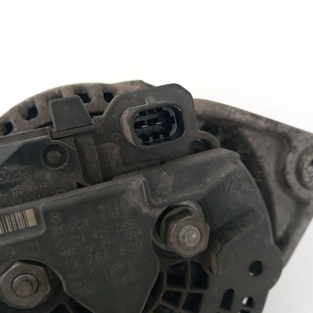 Генератор Bosch CL 100А 14V Opel Meriva B 1,4 A14XER