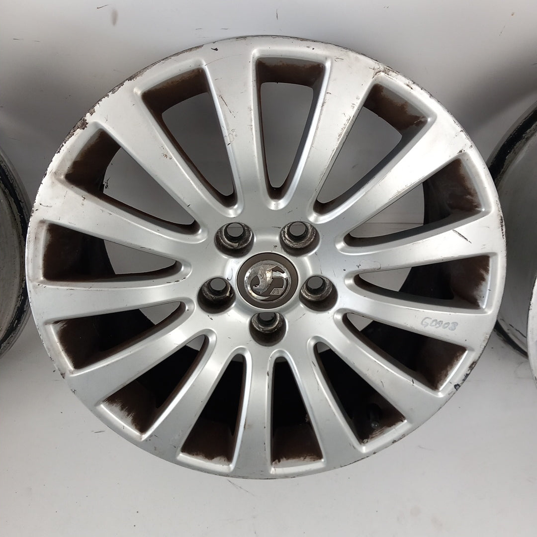 Комплект 18" цола алуминиеви джанти 18x8J H2 IS42 5x120 Opel Insignia A G0908