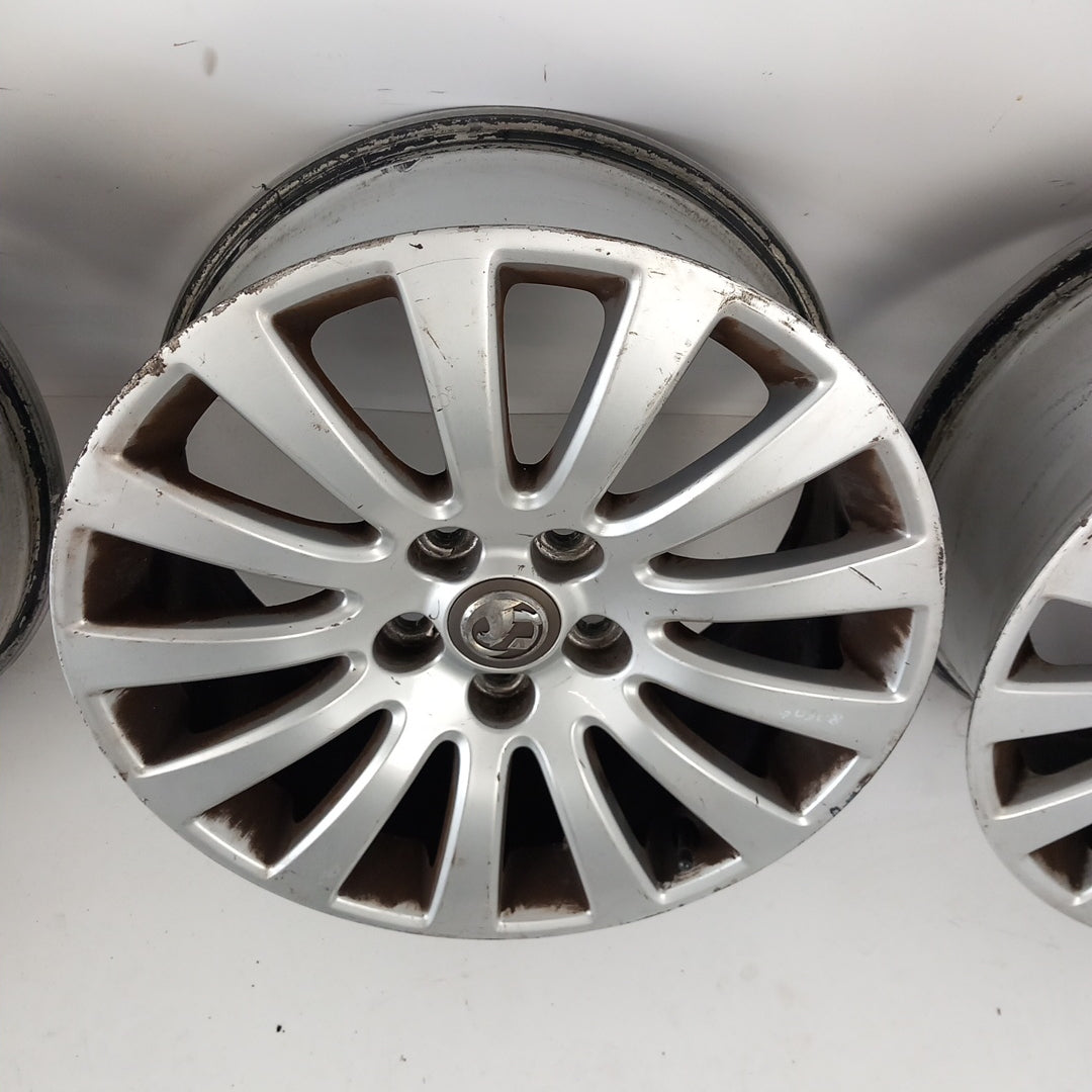 Комплект 18" цола алуминиеви джанти 18x8J H2 IS42 5x120 Opel Insignia A G0908