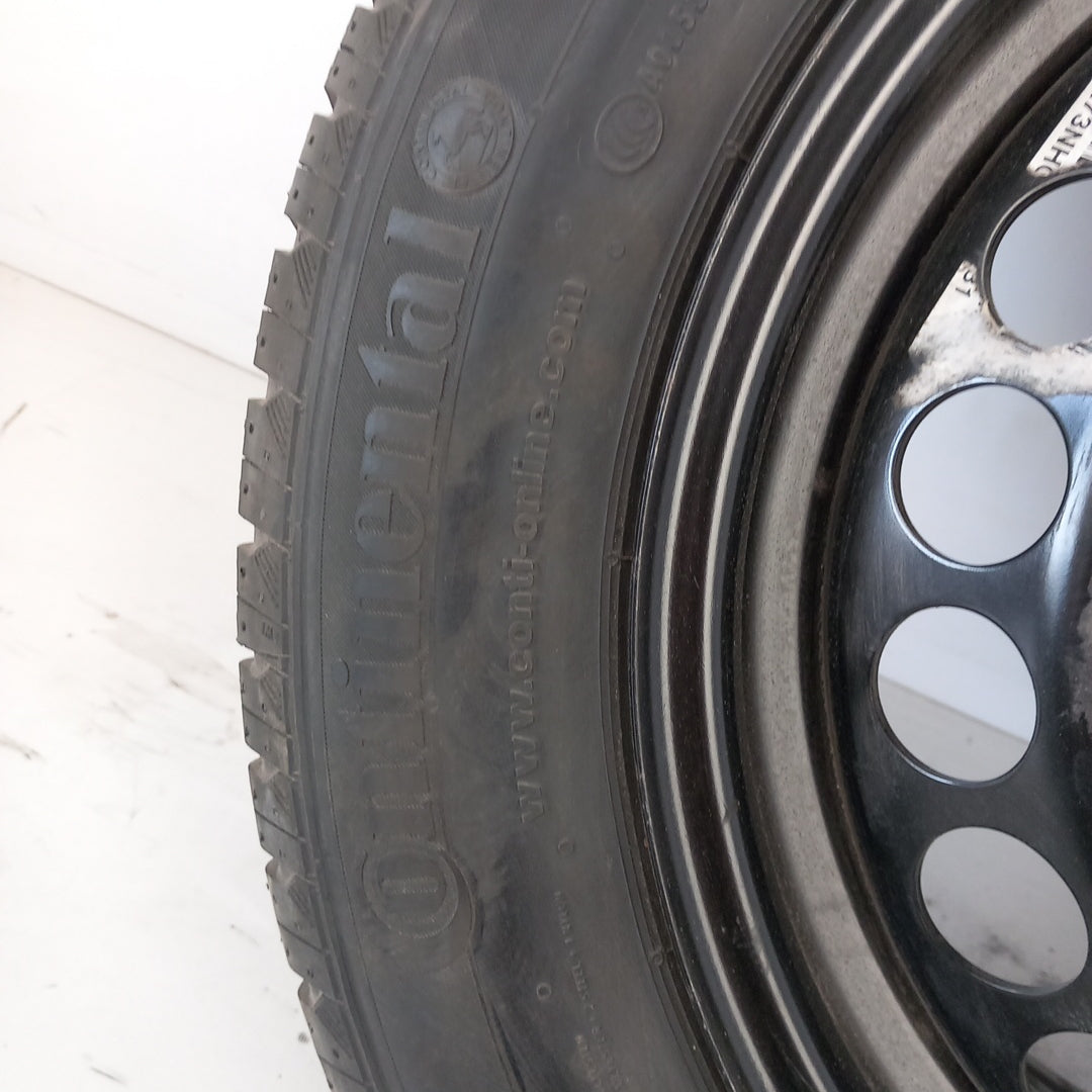 Стоманена джанта 15"цола 6Jx15H2 ET39 4x100 лятна гума Continental 185/65/R15 Opel Corsa D