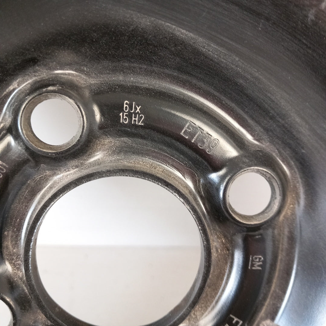 Стоманена джанта 15"цола 6Jx15H2 ET39 4x100 лятна гума Continental 185/65/R15 Opel Corsa D