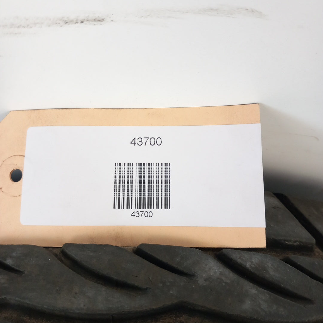 Стоманена джанта 15"цола 6Jx15H2 ET39 4x100 лятна гума Dunlop 185/65/R15 88T Opel Adam Corsa D