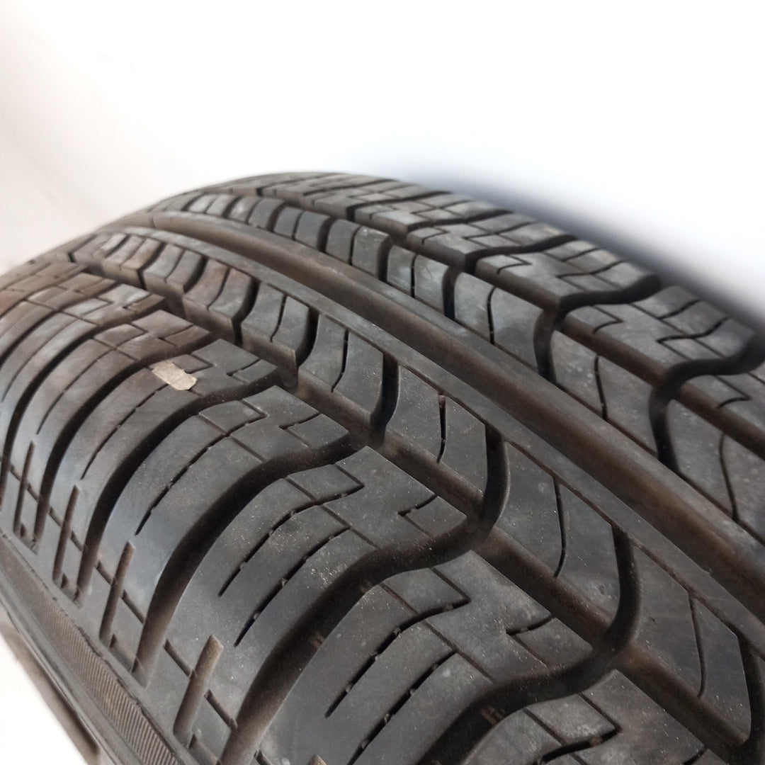 Стоманена джанта 14" цола 5,5J x 14H2 ET49 4x100 лятна гума Pirelli P3000 175/70/R14 84T Opel Corsa D