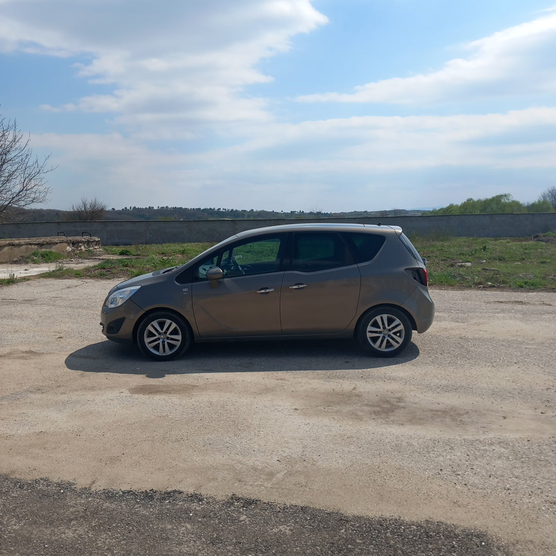 Opel Meriva B 1,4 turbo A14NEL Brown 2011 / S1010 снимки