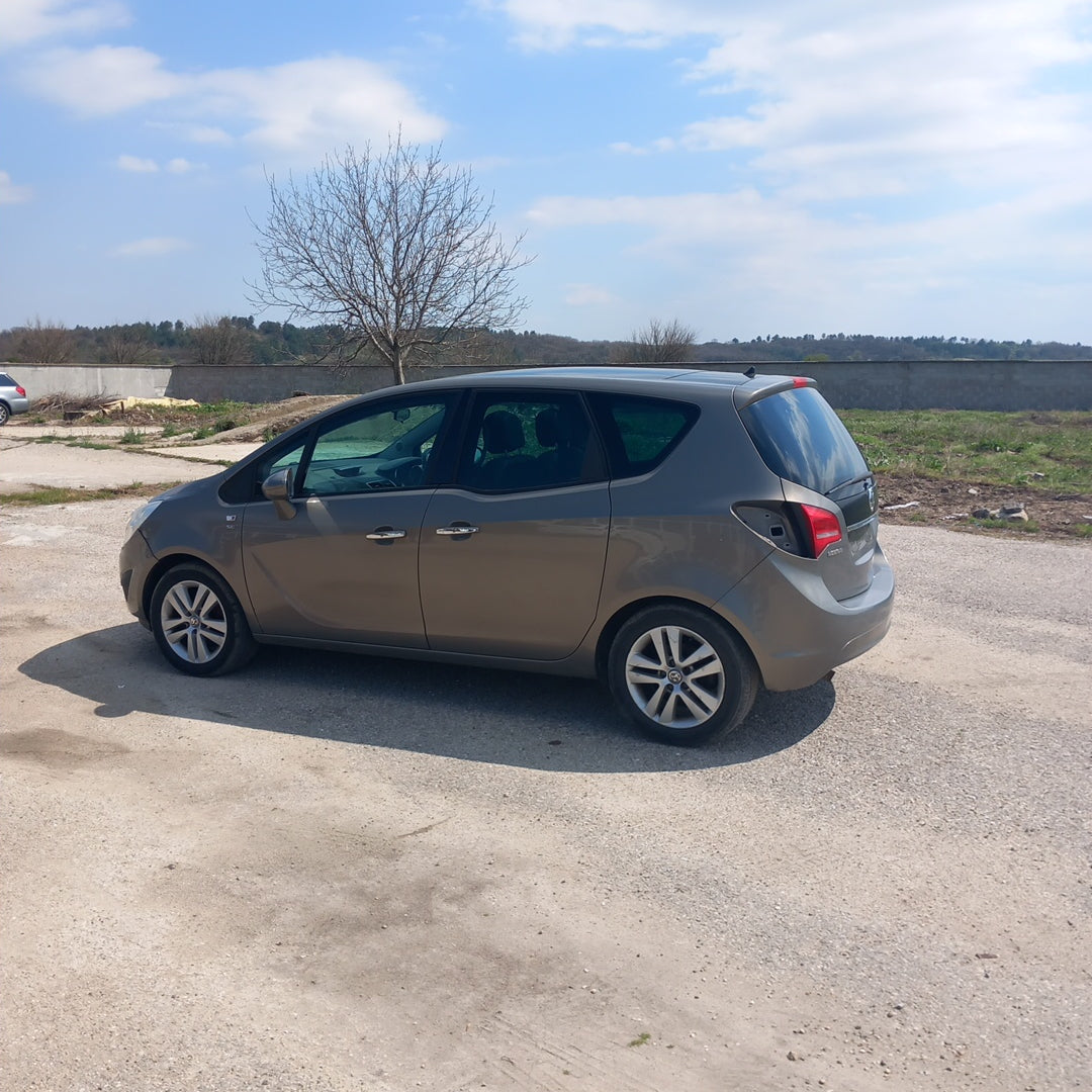 Opel Meriva B 1,4 turbo A14NEL Brown 2011 / S1010 снимки