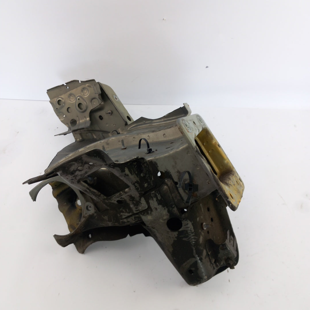 Преден ляв панел/рог Z40W Opel Meriva B 1,7 CDTI