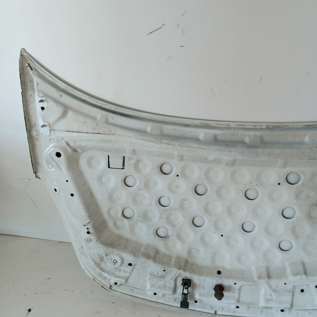 Преден капак Z474 бяло Facelift Opel Corsa D 3 врати