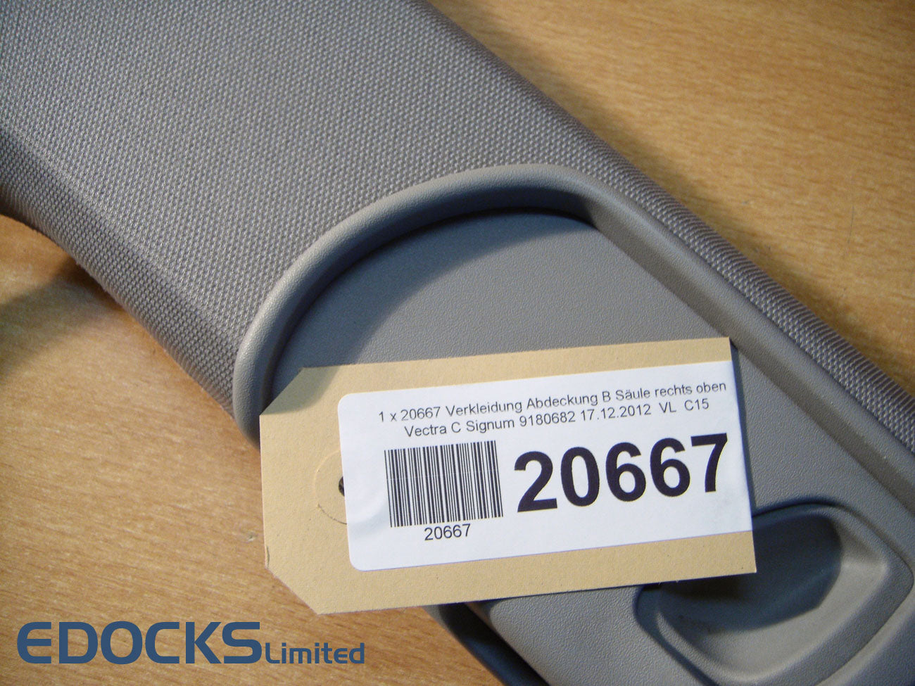 Капак пластмаса панел B колона горе дясна Vectra C Signum Opel