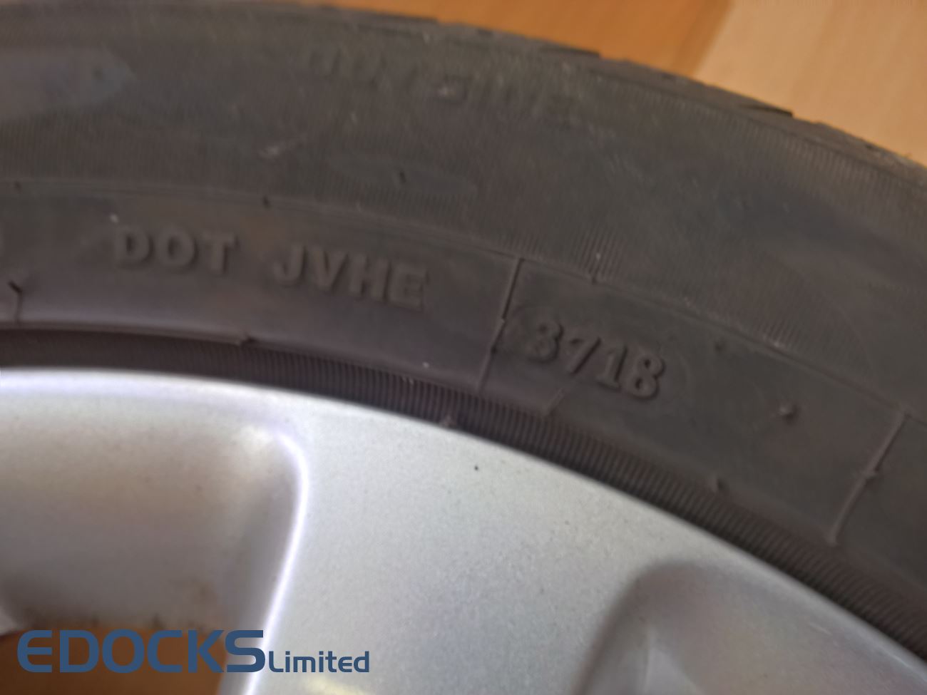 Алуминиева джанта 17 цола оригинална 7J ET44 M+S гуми 225/50/17 Astra J Zafira C Opel