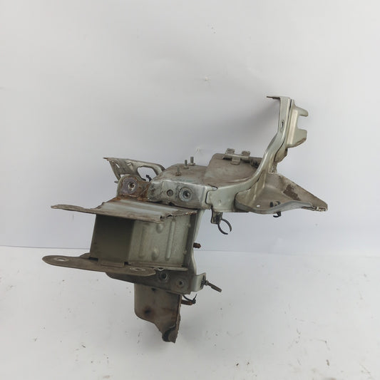 Преден ляв панел/рог Z157 Opel Astra H