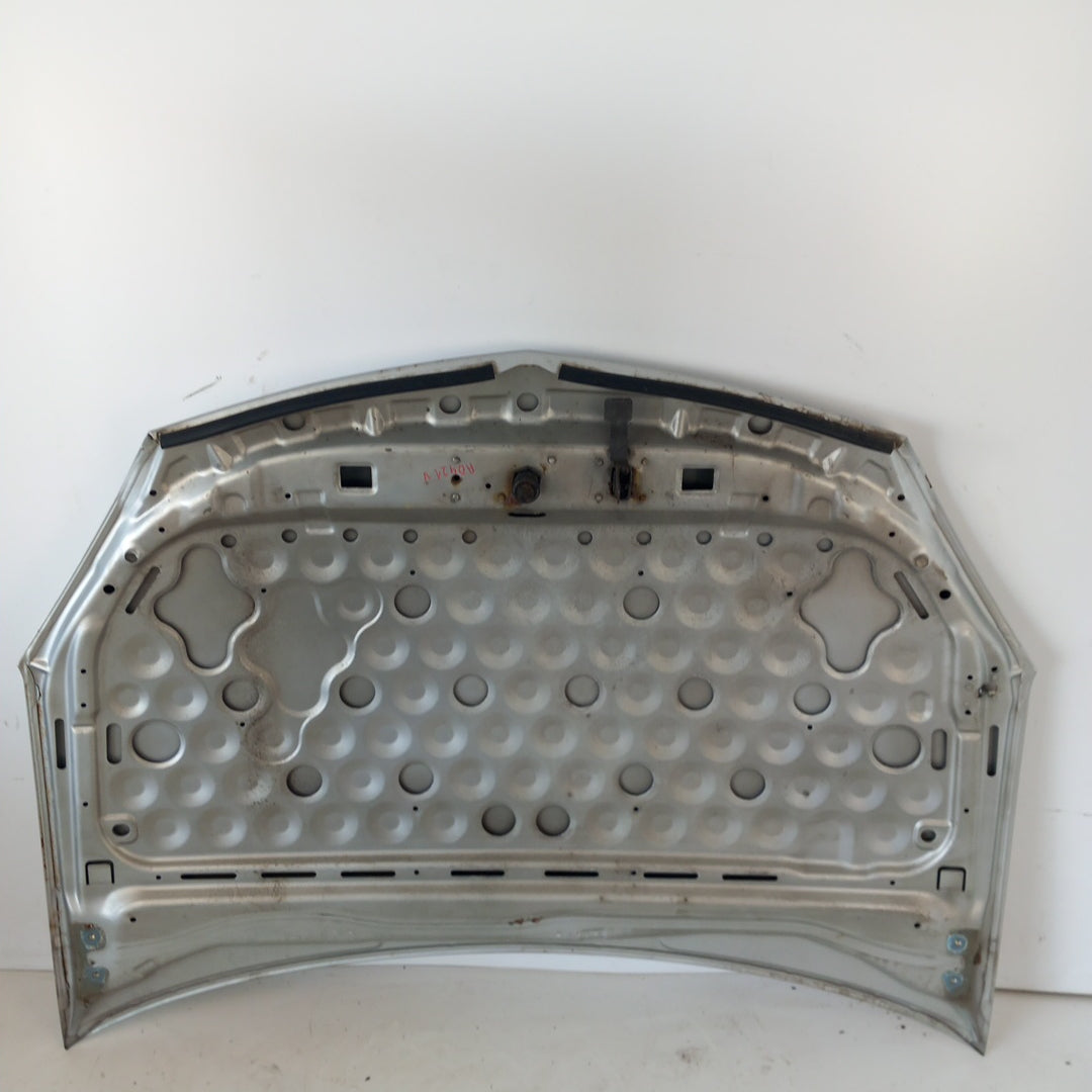 Преден капак Z157 Star Silver Opel Astra H