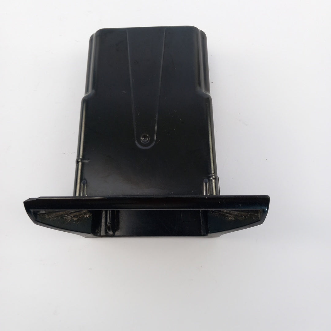 Пепелник вътрешна част Opel Astra H 1,8 GTC