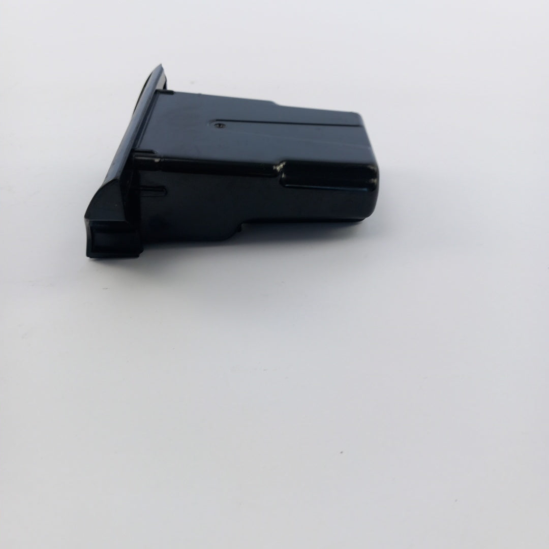 Пепелник вътрешна част Opel Astra H 1,8 GTC