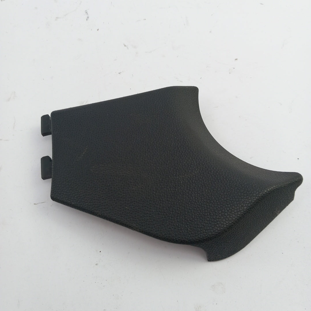 Капак външен предна лява седалка Opel Astra H 1,8 GTC 3 врати хечбек