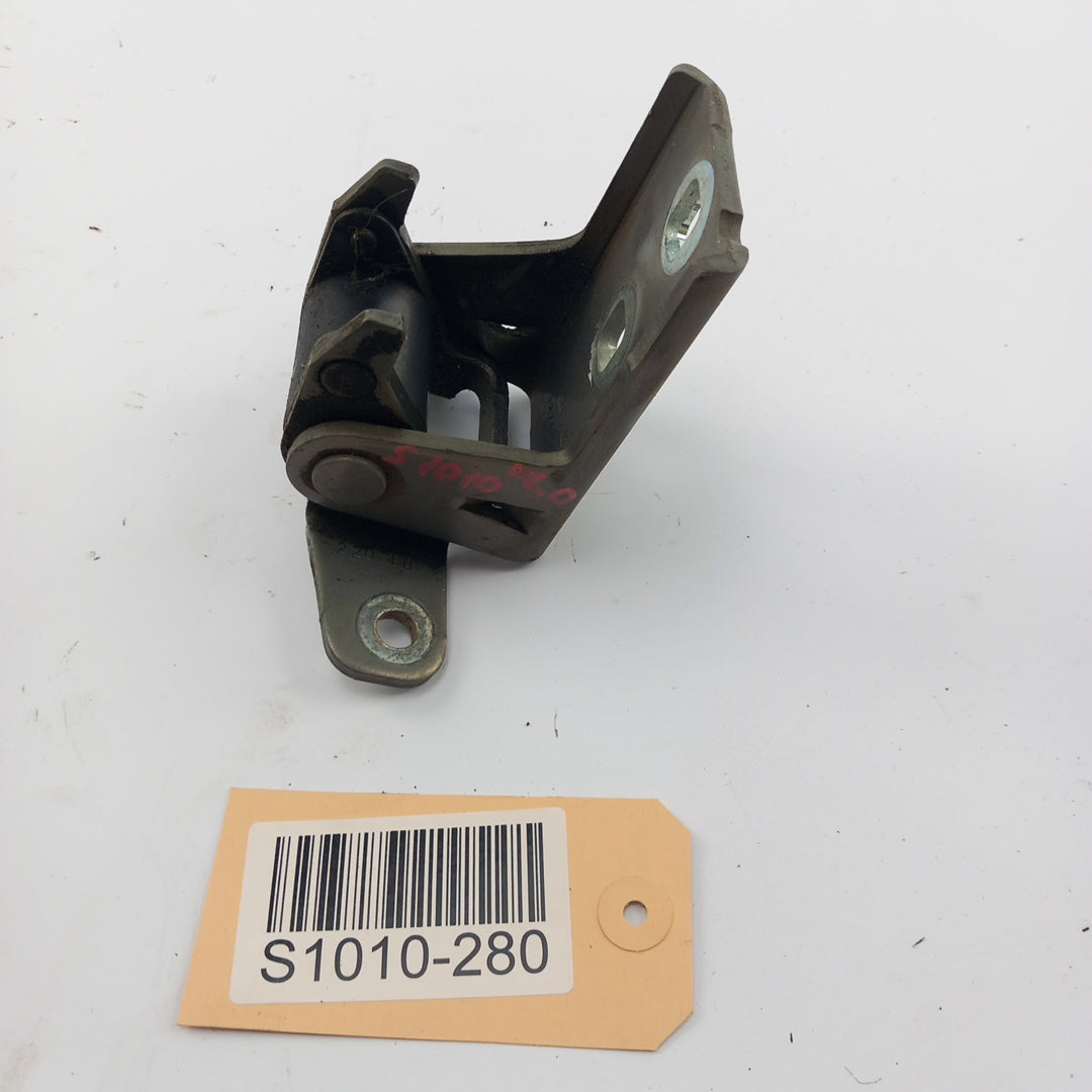 Панта врата предна лява горна Z40W Muskat Brown Opel Meriva B