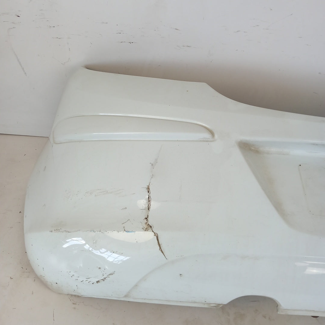 Задна броня дефектна бяла Z474 бяло Defekt! Opel Corsa D 3 врати